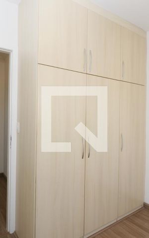 Apartamento para alugar com 73m², 3 quartos e 2 vagasQuarto 2