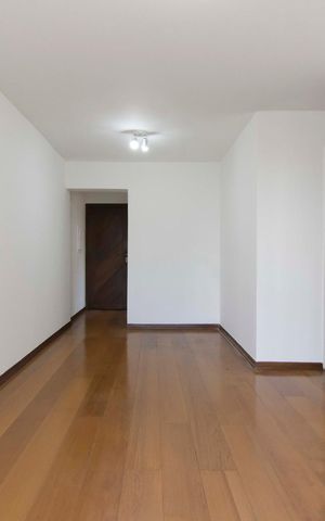 Apartamento para alugar com 70m², 2 quartos e 1 vagaSala