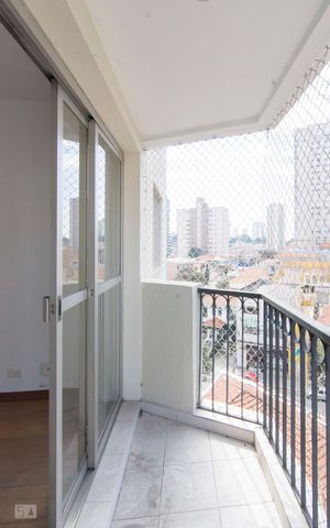 Apartamento para alugar com 70m², 2 quartos e 1 vagaSacada