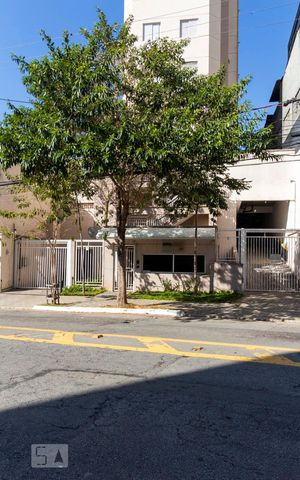 Apartamento para alugar com 58m², 2 quartos e sem vagaFachada
