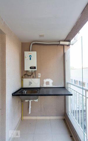 Apartamento para alugar com 58m², 2 quartos e sem vagaVaranda