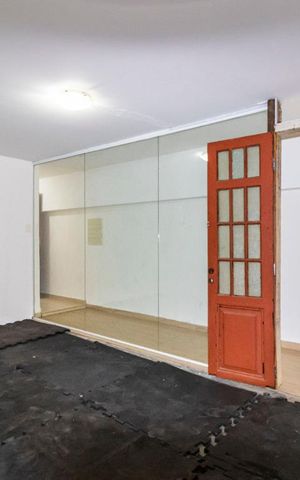 Casa à venda com 286m², 3 quartos e 2 vagasSubsolo - Sala