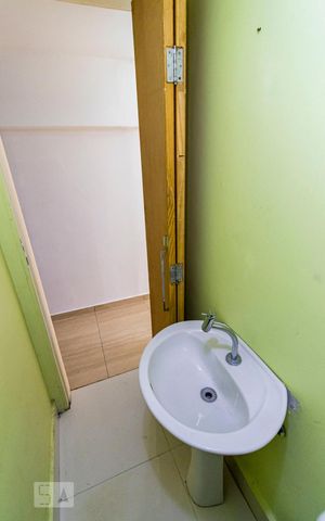 Casa à venda com 286m², 3 quartos e 2 vagasSubsolo - Banheiro de serviço