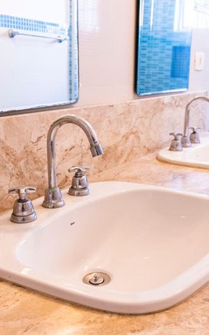 Casa à venda com 286m², 3 quartos e 2 vagas2o. Andar - Banheiro social