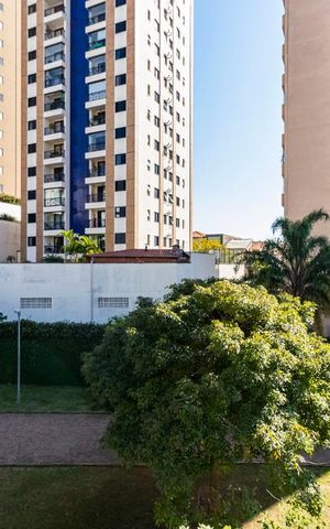 Casa à venda com 286m², 3 quartos e 2 vagas2o. Andar - Quarto 3 - Suíte/ Varanda (Vista)