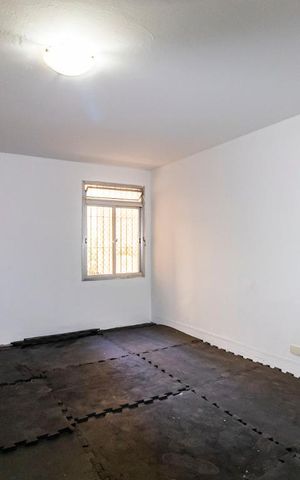Casa à venda com 286m², 3 quartos e 2 vagasSubsolo - Sala