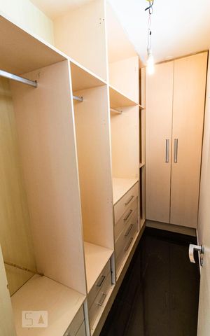 Casa à venda com 286m², 3 quartos e 2 vagas2o. Andar - Quarto 3 - Suíte/ Closet