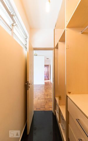 Casa à venda com 286m², 3 quartos e 2 vagas2o. Andar - Quarto 3 - Suíte/ Closet