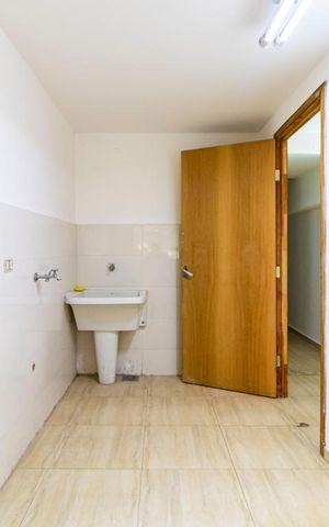 Casa à venda com 286m², 3 quartos e 2 vagasSubsolo - Área de serviço