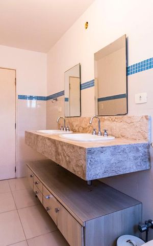 Casa à venda com 286m², 3 quartos e 2 vagas2o. Andar - Banheiro social