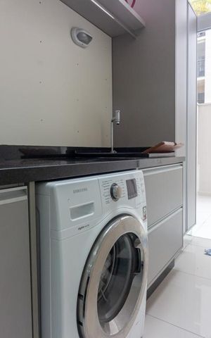 Apartamento para alugar com 111m², 2 quartos e 1 vaga Apartamento para alugar com 111m², 2 quartos e 1 vagaÁrea de Serviço