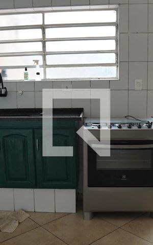 Casa à venda com 64m², 2 quartos e 1 vagaCozinha