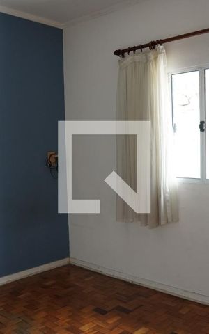 Casa à venda com 64m², 2 quartos e 1 vagaQuarto