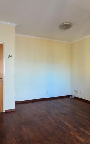Apartamento para alugar com 76m², 2 quartos e 1 vaga Apartamento para alugar com 76m², 2 quartos e 1 vagaSala