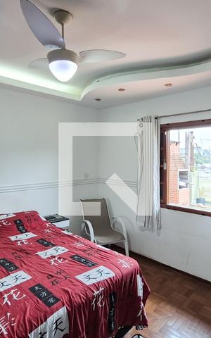 Casa à venda com 220m², 3 quartos e 2 vagasQuarto 3