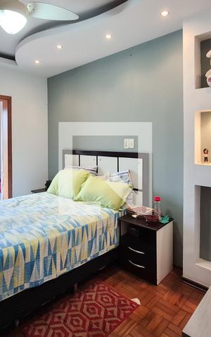 Casa à venda com 220m², 3 quartos e 2 vagasQuarto 1 ( Suíte )