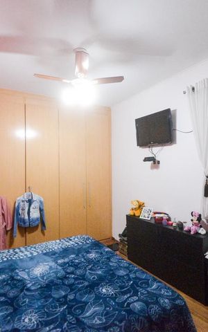 Casa à venda com 300m², 3 quartos e 5 vagas Casa à venda com 300m², 3 quartos e 5 vagasQuarto 2