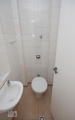 Apartamento para alugar com 90m², 2 quartos e 1 vagaBanheiro de Serviço