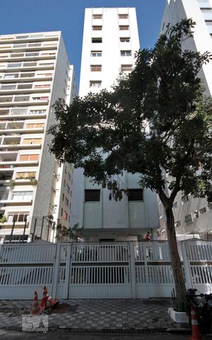 Apartamento para alugar com 90m², 2 quartos e 1 vagaFachada