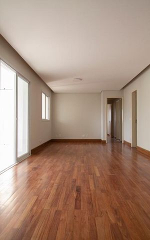 Apartamento para alugar com 121m², 3 quartos e 2 vagas Apartamento para alugar com 121m², 3 quartos e 2 vagasSala