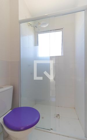 Apartamento à venda com 42m², 2 quartos e 1 vaga Apartamento à venda com 42m², 2 quartos e 1 vagaBanheiro