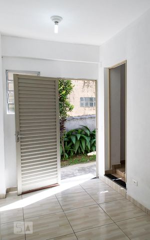 Casa para alugar com 50m², 1 quarto e sem vagaSALA