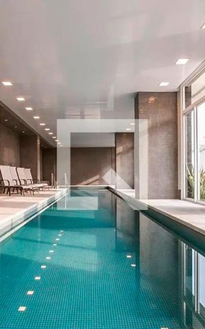 Apartamento à venda com 45m², 1 quarto e 1 vagaÁrea comum - Piscina