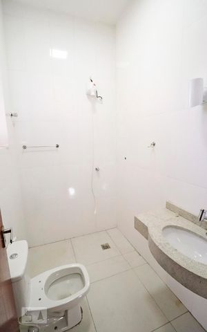 Casa para alugar com 270m², 5 quartos e 5 vagasBanheiro Suite 1