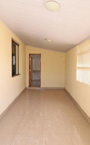 Casa para alugar com 270m², 5 quartos e 5 vagasCozinha Extensão