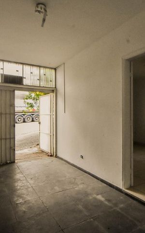 Casa à venda com 117m², 3 quartos e 1 vaga Casa à venda com 117m², 3 quartos e 1 vagaGaragem