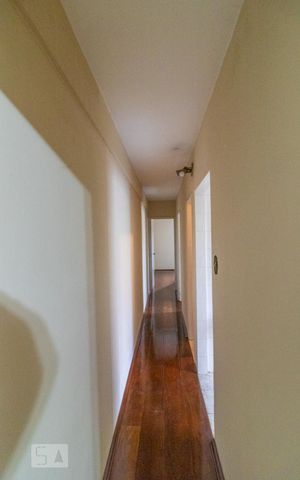 Apartamento à venda com 60m², 2 quartos e 1 vaga Apartamento à venda com 60m², 2 quartos e 1 vagaCorredor