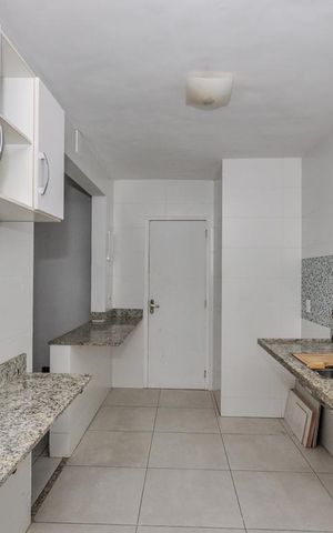 Apartamento à venda com 60m², 2 quartos e 1 vaga Apartamento à venda com 60m², 2 quartos e 1 vagaCozinha e Área de Serviço