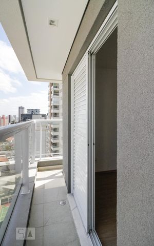 Apartamento à venda com 76m², 2 quartos e 2 vagas Apartamento à venda com 76m², 2 quartos e 2 vagasVaranda