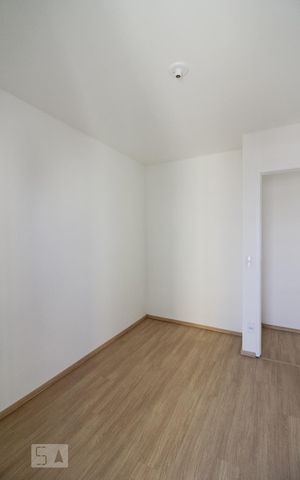 Apartamento à venda com 76m², 2 quartos e 2 vagas Apartamento à venda com 76m², 2 quartos e 2 vagasQuarto