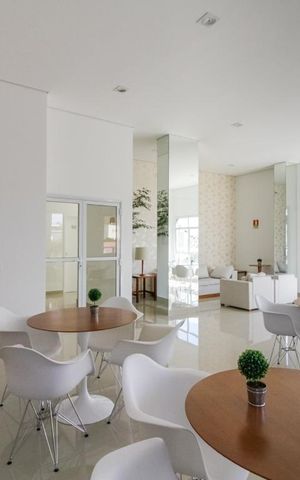 Apartamento à venda com 76m², 2 quartos e 2 vagas Apartamento à venda com 76m², 2 quartos e 2 vagasSalão de Festas