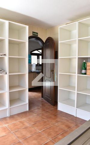 Casa para alugar com 510m², 7 quartos e 6 vagasÁrea de serviço