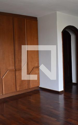 Casa para alugar com 510m², 7 quartos e 6 vagasQuarto 5