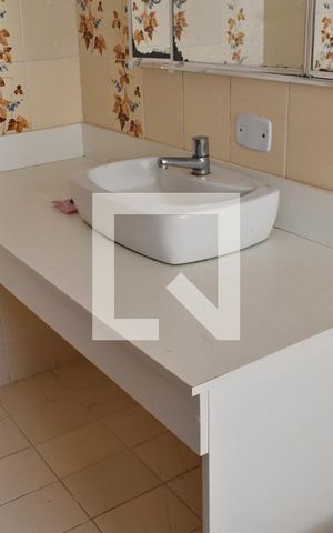Casa para alugar com 510m², 7 quartos e 6 vagasBanheiro Suíte 1