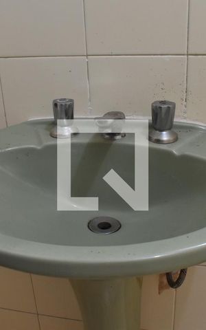 Casa para alugar com 510m², 7 quartos e 6 vagasBanheiro 5