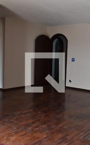 Casa para alugar com 510m², 7 quartos e 6 vagasSuíte 2