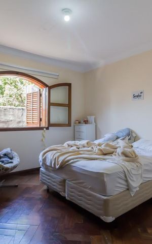 Casa à venda com 520m², 4 quartos e 4 vagas Casa à venda com 520m², 4 quartos e 4 vagasSuíte 2