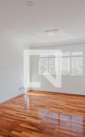 Apartamento para alugar com 100m², 2 quartos e 1 vagaSala