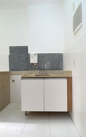 Apartamento à venda com 60m², 2 quartos e sem vaga Apartamento à venda com 60m², 2 quartos e sem vagaCozinha.