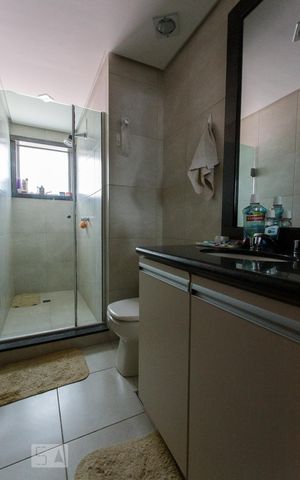 Apartamento para alugar com 336m², 3 quartos e 3 vagas Apartamento para alugar com 336m², 3 quartos e 3 vagasBanheiro