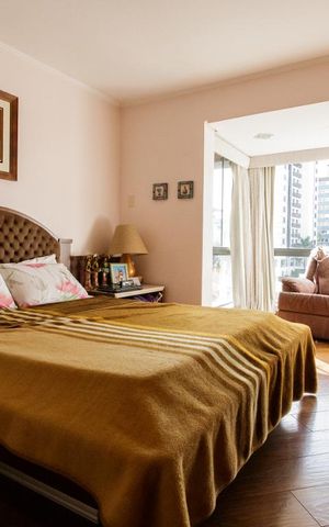 Apartamento para alugar com 336m², 3 quartos e 3 vagas Apartamento para alugar com 336m², 3 quartos e 3 vagasSuíte