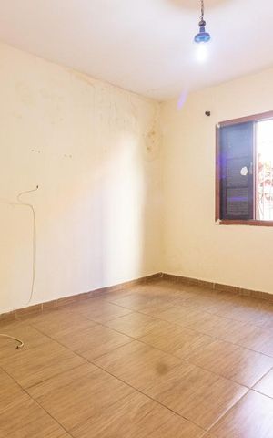 Casa à venda com 150m², 3 quartos e 3 vagas Casa à venda com 150m², 3 quartos e 3 vagasQuarto 1