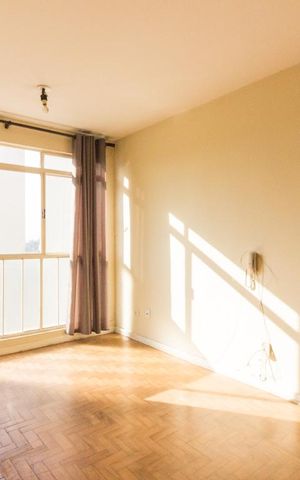 Apartamento à venda com 86m², 3 quartos e sem vagaSala