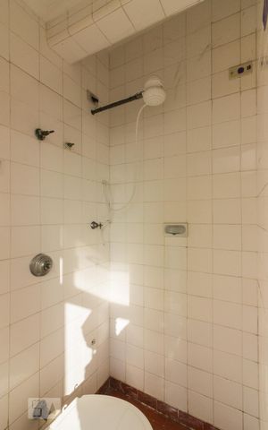 Apartamento à venda com 86m², 3 quartos e sem vagaBanheiro de Serviço