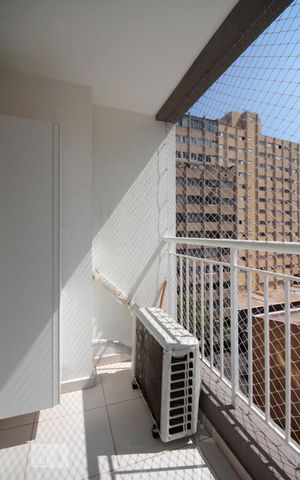 Studio para alugar com 30m², 1 quarto e sem vagaVaranda