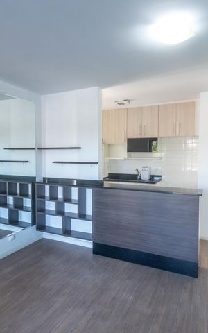 Apartamento à venda com 64m², 2 quartos e 1 vaga Apartamento à venda com 64m², 2 quartos e 1 vagaSala
